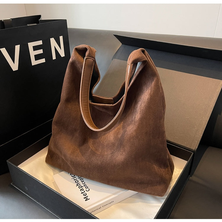 Myra | Sac