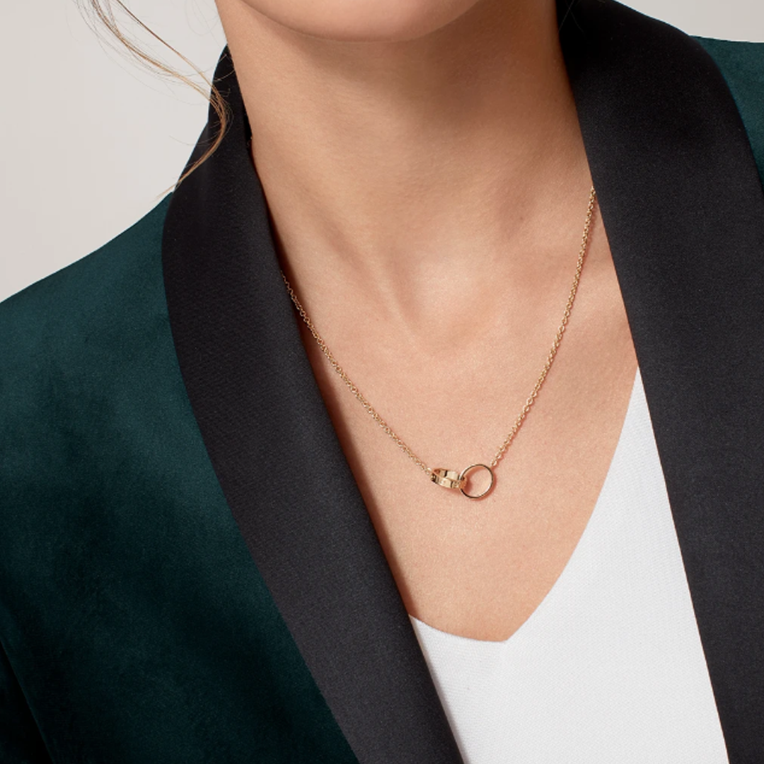 COLLIER AVEC PENDENTIF EN BOUCLE ÉTERNELLE | OR