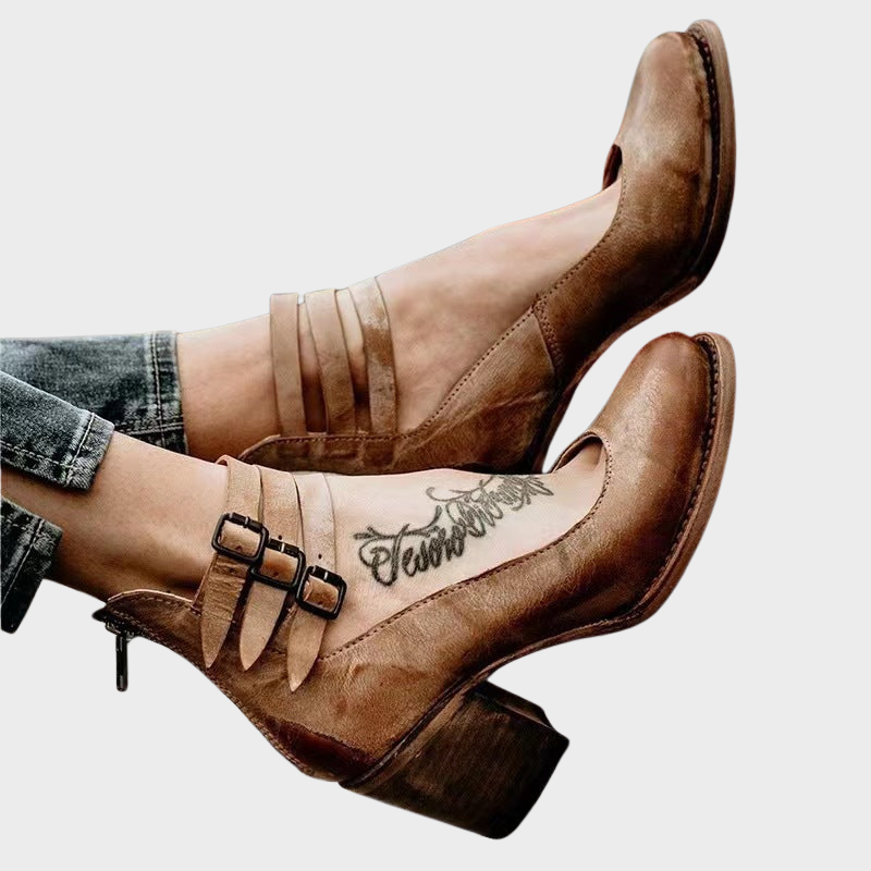 Clara – Chaussures à talons avec bride à boucle