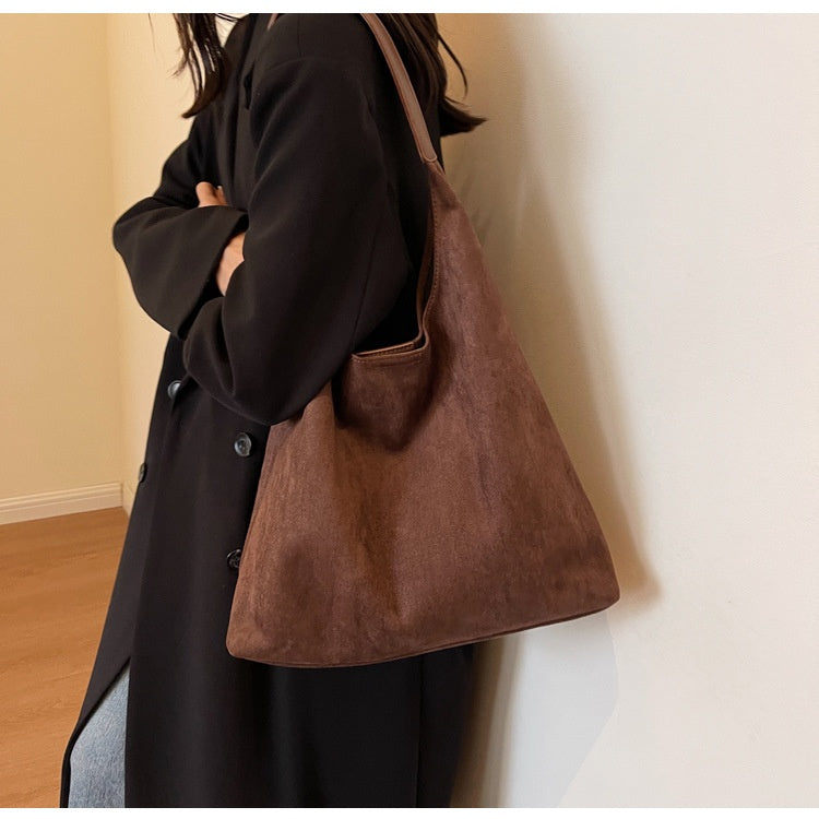 Myra | Sac