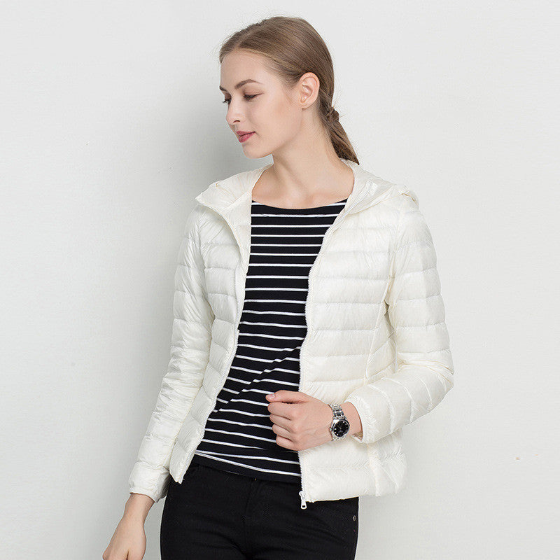 Veste légère en duvet Femme Courte Capuche Super Légère - Idéale pour tous les jours