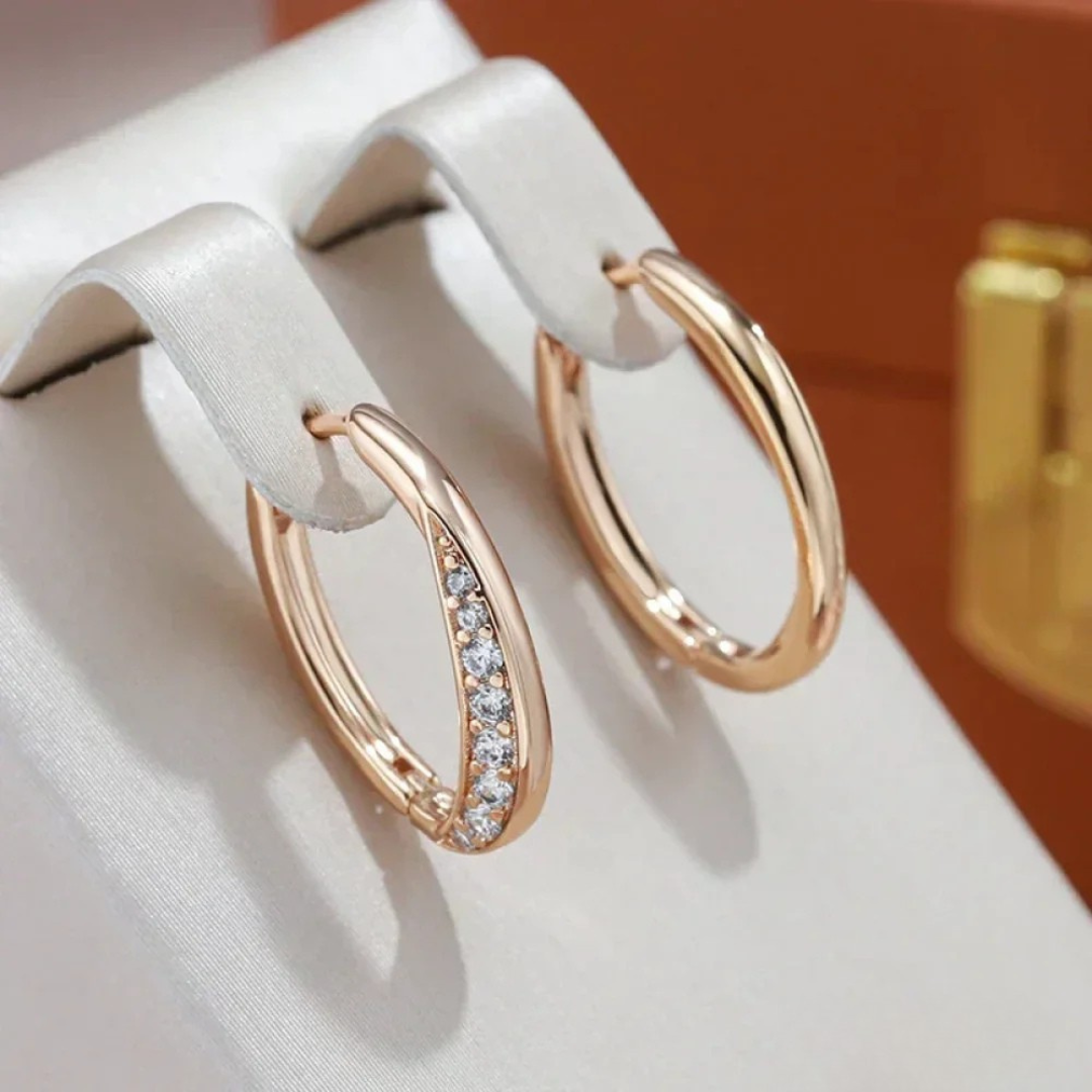 Boucles d'oreilles dorées chics