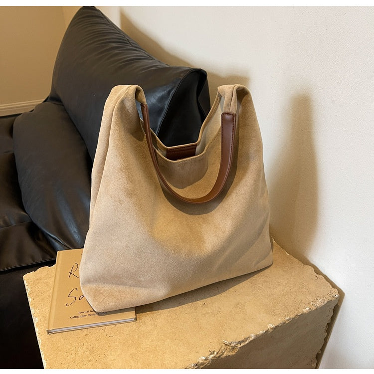 Myra | Sac