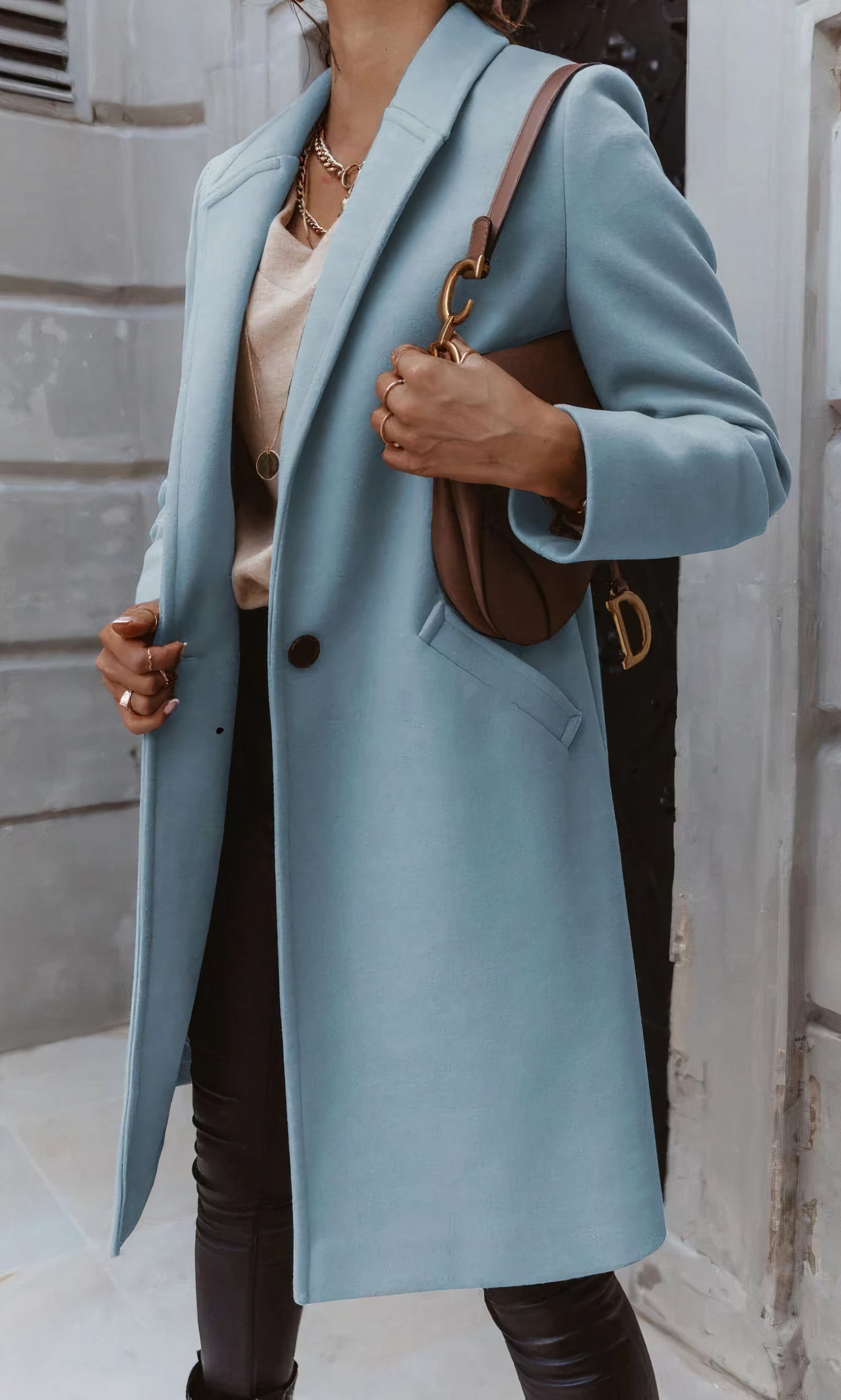 Manteau d'hiver long pour femmes, coupe cintrée, col classique, patte de boutonnage