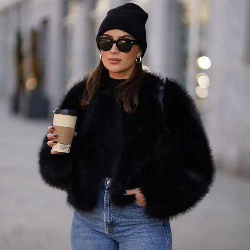 Manteau en fausse fourrure courte avec col cranté et poches latérales | Idéal pour l'automne et le printemps