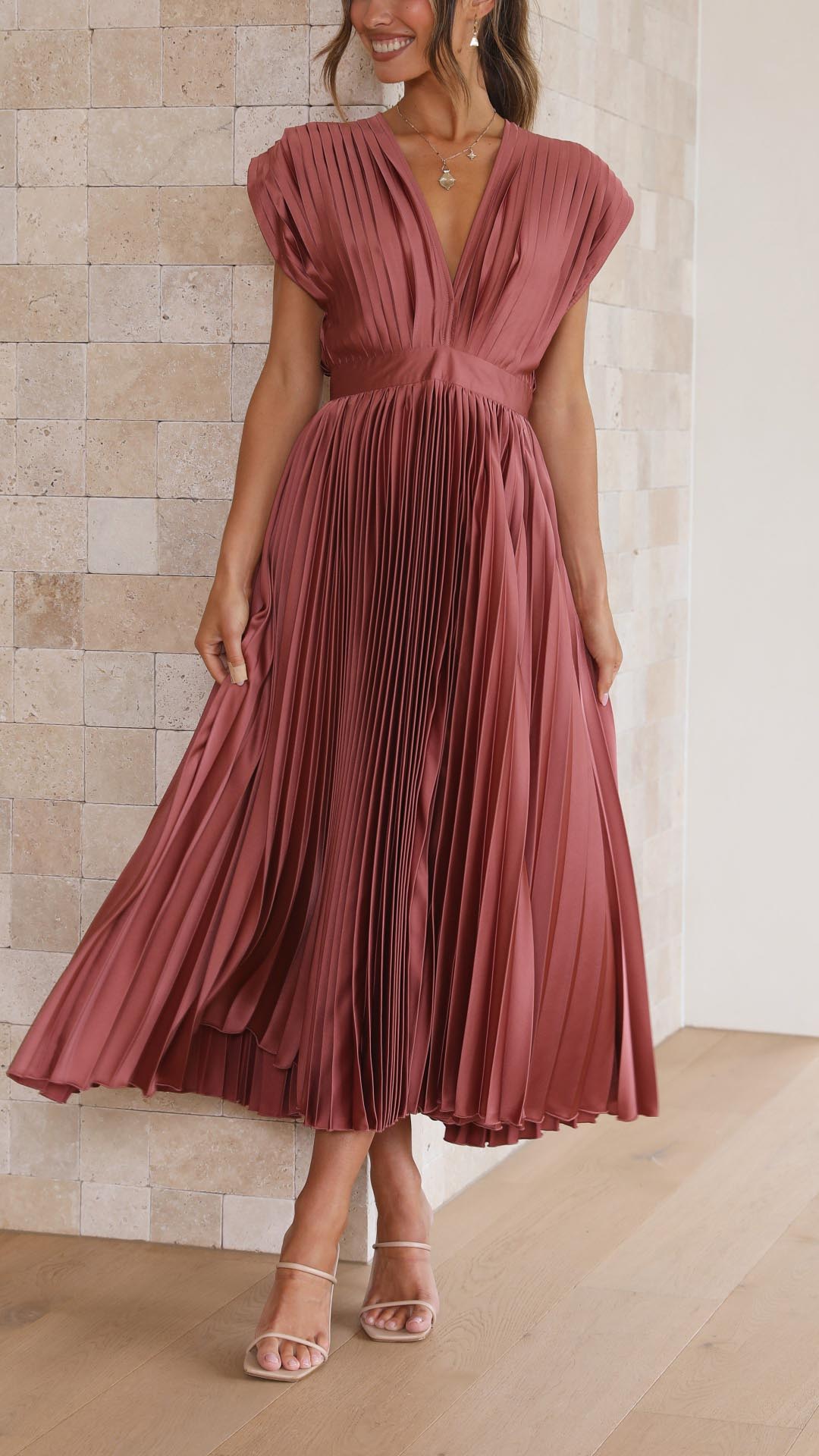 Alexis - Robe Plissée Élégante