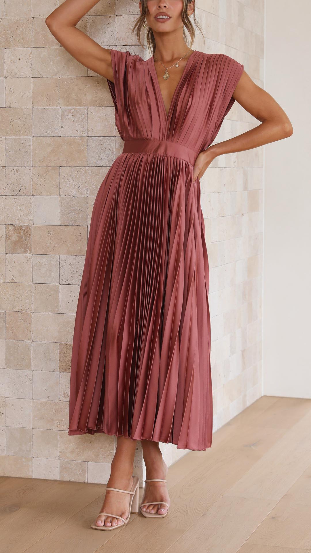 Alexis - Robe Plissée Élégante