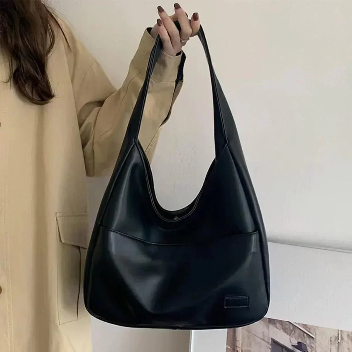 Nina - Simplicité intemporelle pour le quotidien