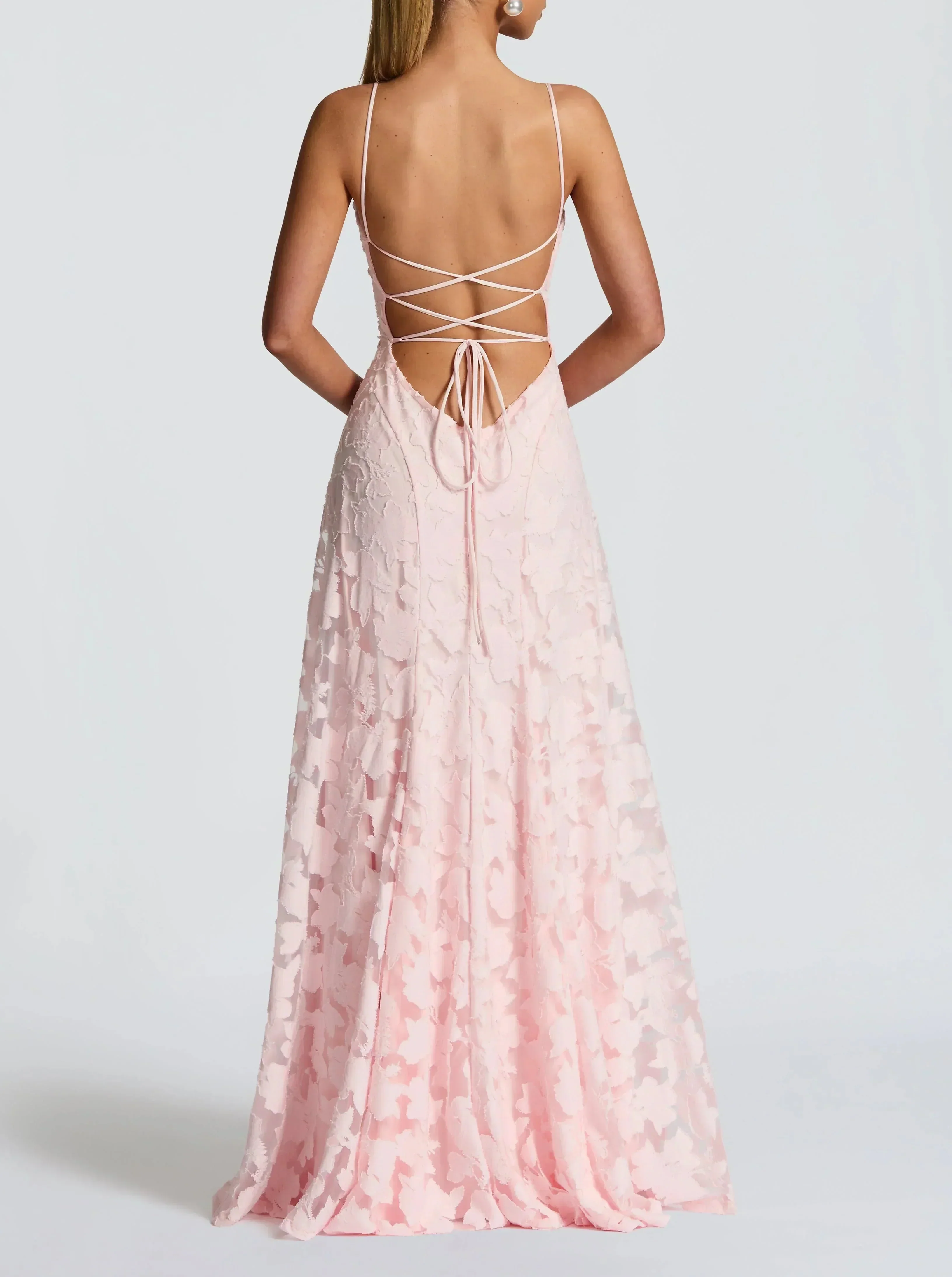 Rhoda™ – Élégance Flottante dans un Style Maxi Intemporel